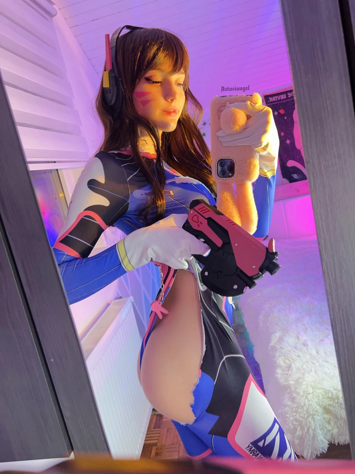 Diva is waiting for you to play with her - NSFW, Astasiangel, Dva, Girls, Cosplay, Overwatch, Longpost, Telegram (link), Twitter (link), The photo