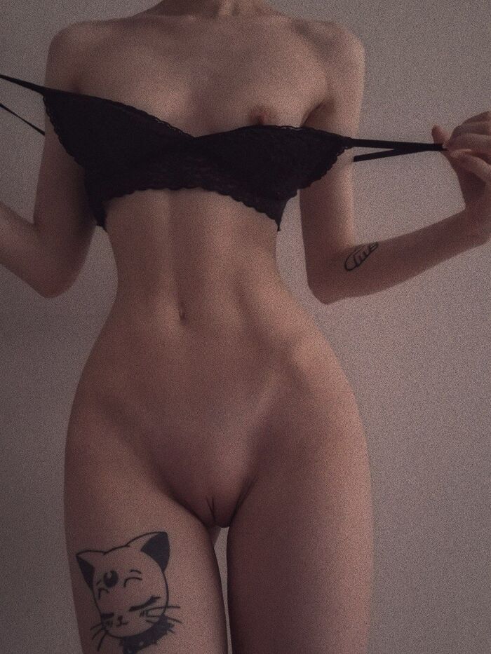 Love these photos, so I'll leave them here) - NSFW, My, Erotic, Girl with tattoo, Waist, Homemade, No face, Body, Labia, Underwear, Nipples, Longpost