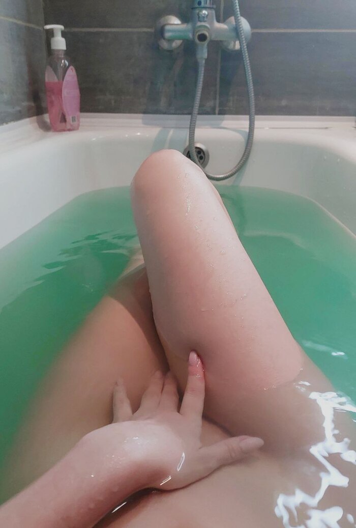 And I have an anniversary, 5 years on peekaboo) - NSFW, My, Erotic, Boobs, Girls, In the bath, Telegram (link), Longpost, No face, The photo