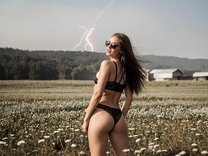 Against the backdrop of a thunderstorm - NSFW, My, Neural network art, Stable diffusion, Girls, Erotic, Нейронные сети, Art, Thunderstorm, Lightning, Booty