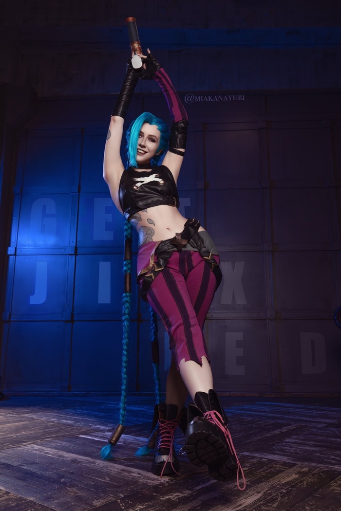 Jinx by MiakanaYuri - NSFW, Booty, Jinx, League of legends, Cosplay, Cosplayers, The photo, PHOTOSESSION, Longpost