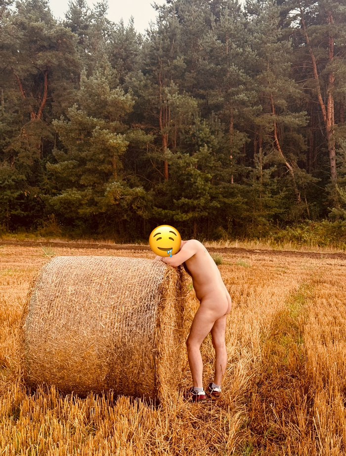 Field photo - NSFW, My, Booty, Naked guy, Field, Author's male erotica, Playgirl